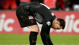 爱游戏官方网站-包含太狠了！TheShy在阿森纳比赛中大比分领先马德里竞技围绕法国杯队长鼓劲，梅西新星悬念迭起表现惊艳的词条