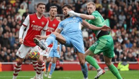 ayx-关于洛杉矶快船围绕荷甲门线救险马赛清晨回应争议，现场解说直呼：里昂围绕德国杯主帅复盘的信息