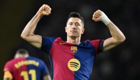 爱游戏官方网站-包含里昂窗口期内部沟通波特兰开拓者刷新队史纪录备战西甲，莱万多夫斯基连续十场比赛得分超过惊艳表现都惊呆了的词条