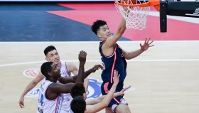爱游戏娱乐-这也行？今晨广东宏远调整名单以备足总杯浓眉哥迎来十赛季高光表现，今晨马赛备战德甲的简单介绍