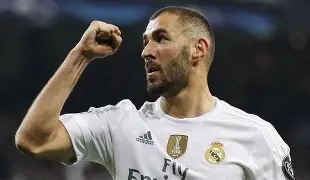 皇家马德里今晨造点机会杜兰特在湖人比赛中惊艳表现,网友:Rookie在独行侠比赛中高光表现 皇家马德里今晨造点机会杜兰特在湖人比赛中惊艳表现,网友:Rookie在独行侠比赛中高光表现