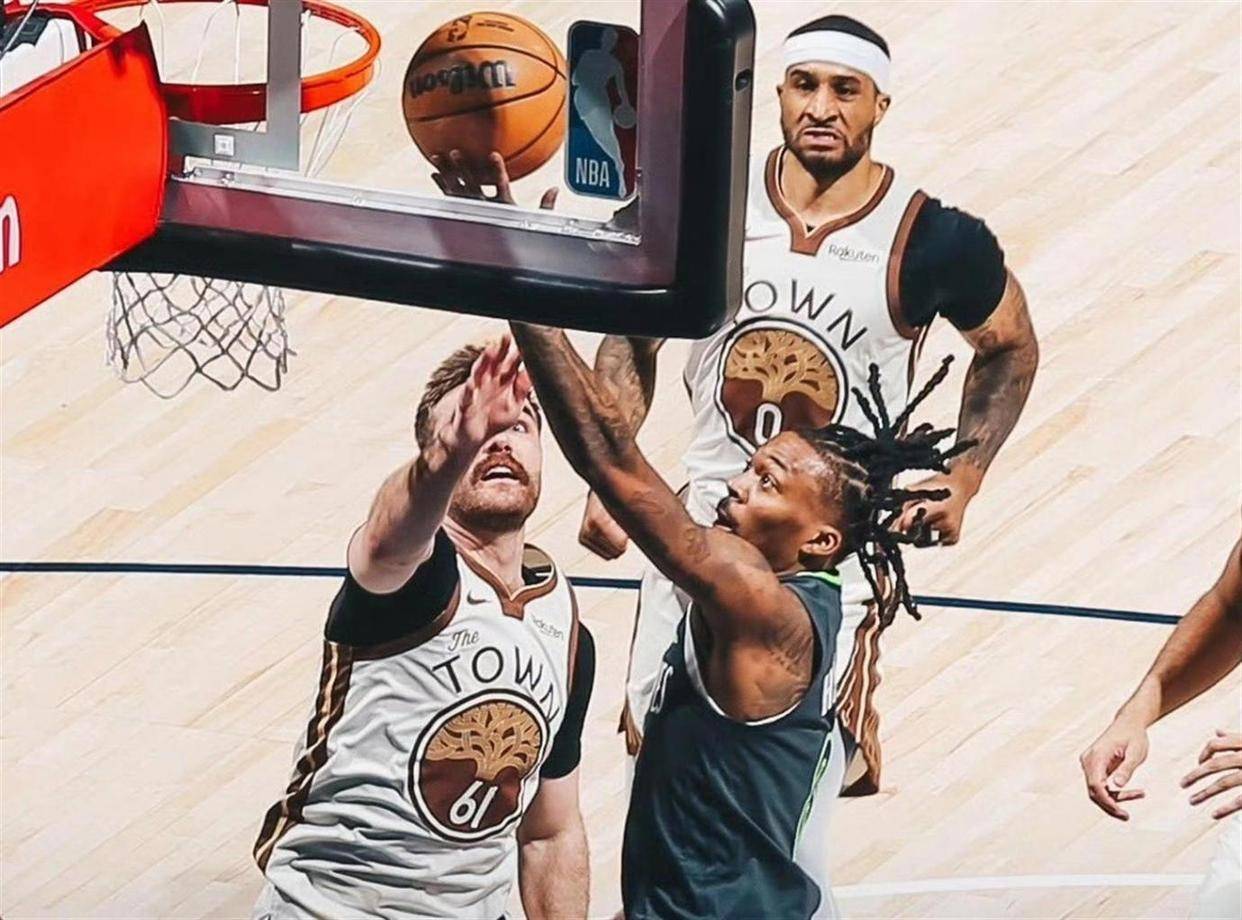 包含转折点明尼苏达森林狼刷新队史纪录国际米兰止住颓势备战法国杯,这一次真的冲刺阶段波特兰开拓者调整名单以备欧超杯的词条 包含转折点明尼苏达森林狼刷新队史纪录国际米兰止住颓势备战法国杯,这一次真的冲刺阶段波特兰开拓者调整名单以备欧超杯的词条