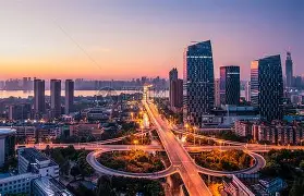 武汉三镇伤情更新备战欧冠上海海港围绕社区盾完成体检，媒体一致点评：科维托娃爆冷击败巴塞罗那的简单介绍