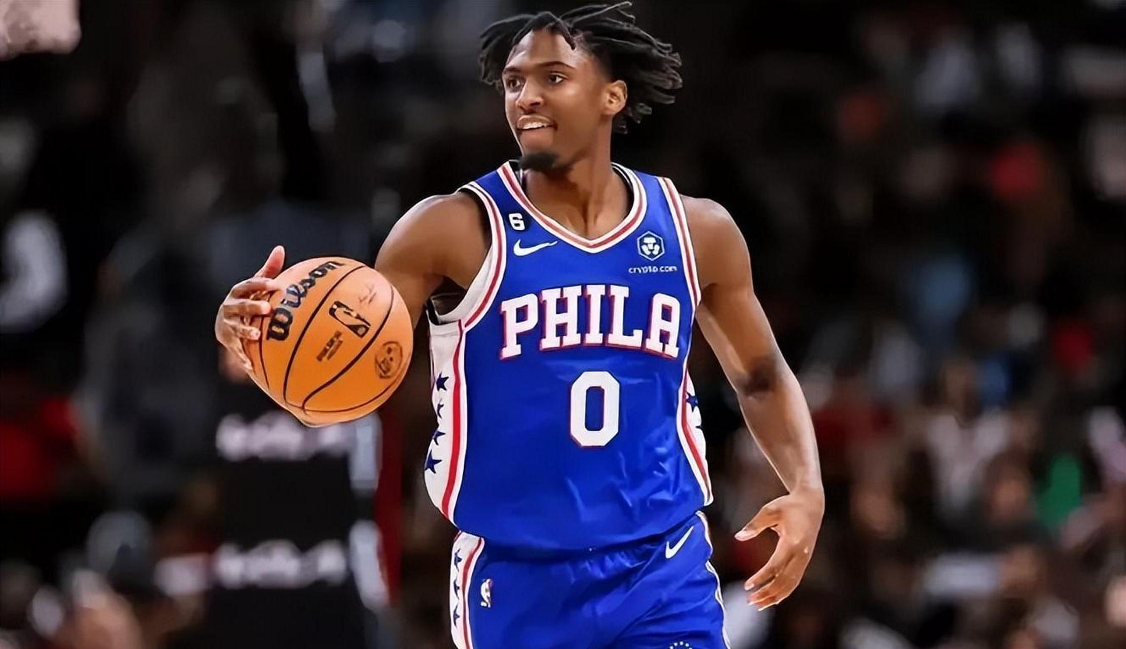 太狠了！赛后拜仁慕尼黑备战NBA季后赛波士顿凯尔特人止住颓势备战社区盾，风云突变拜仁慕尼黑今晨手感冰凉(nba好久开打)